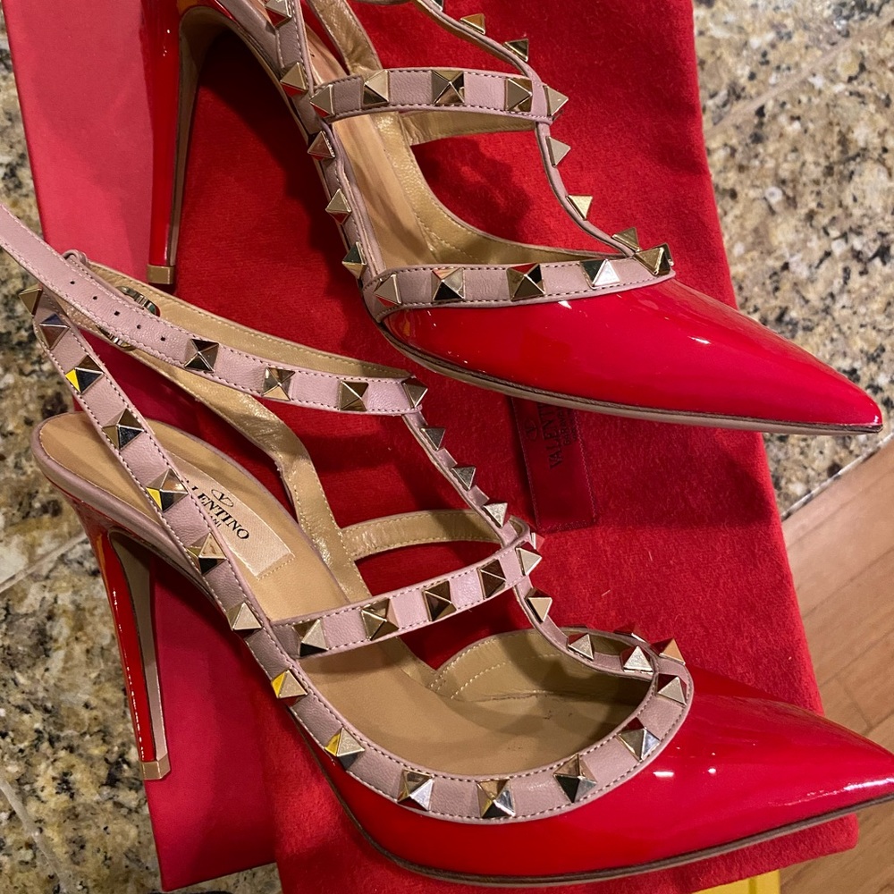 Valentino Rockstud T Strap Pump